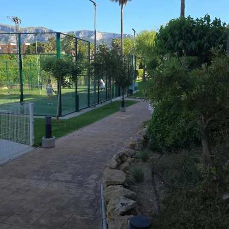 Appartamento A Lovely Swimming Pool, Parking, Padel
